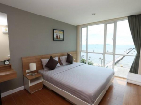  BBG Seaside Luxurious Service Apartment  Saen Suk